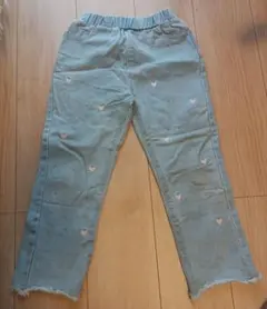 ハート刺繍入り デニム