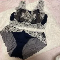 インティミッシミ