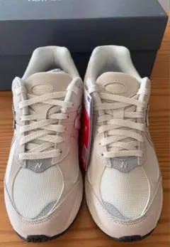 【新品】ニューバランス　M2002RCC オフホワイト　26.0cm