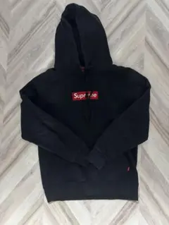 シュプリーム パーカー