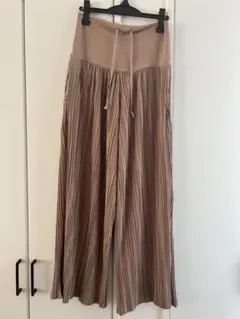 マタニティー　プリーツパンツ