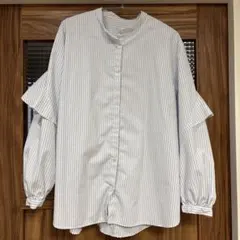 青と白のストライプ フリル付き長袖シャツ