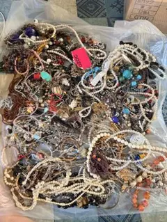 ジャンク アクセサリー まとめ売り 3.7kg以上 - メルカリ