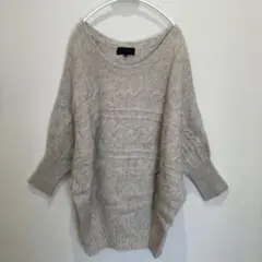 UNTITLED セーター　ベージュ　サイズ 2