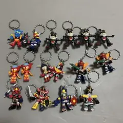 ロボットキャラクター キーホルダー 16個セット