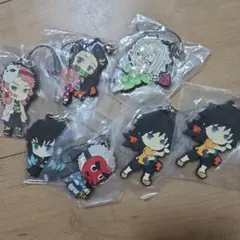 アニメキャラクター アクリルキーホルダー 7個セットバラ売り⭕