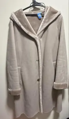 ユニクロ　ゆったりタイプ　ロングコート　フード付き