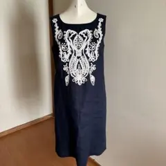 スーパービューティー　ネイビー ノースリーブワンピース ホワイト刺繍　40サイズ