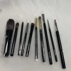 CHANEL ブラシ2本セットプレゼント♡ CHANEL（シャネル） ≪新品≫シャネル 2024年 限定 クリスマスコフレ