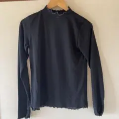 重ね着　インナー　トップス　黒