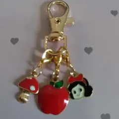 チャーム キーホルダー りんご きのこ 女の子