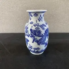 【縁起物】青白磁　ドラゴン　龍　花瓶　ミニ　一輪挿し