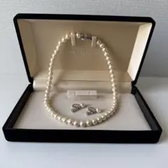 【最終価格】PETITSOIR パールネックレス イヤリングセット