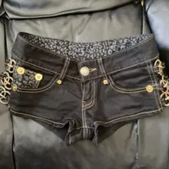 d.i.a. 元祖平成ギャル　ブラックヒョウ柄ショーパン