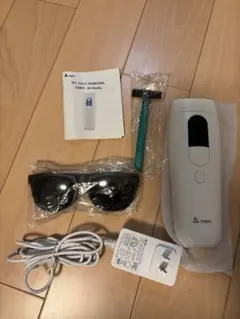 A-tion IPL脱毛器 本体と付属品
