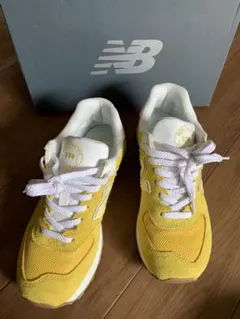 New Balance 574 イエロー スニーカー