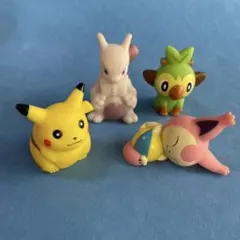 ポケモン 指人形 フィギュア ピカチュウ ミュウツー サルノリ エネコのサムネイル