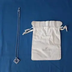 Swarovski ハート型ネックレス