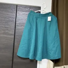 新品未使用タグ付earthアースmusicサーキュラー　ミディ　スカート着丈63