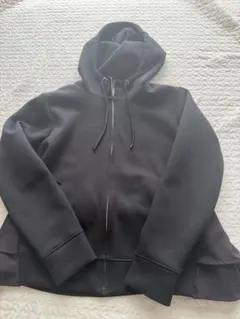 BARNEYS NEW YORK ブラックフリルパーカー　べプラム