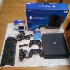 PS4 Pro 本体CUH-7000B1TB コントローラー2台充電縦置きファン