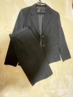 【UNTITLED】アンタイトル　フォーマル　スカートスーツ　セットアップ　黒