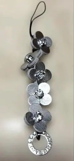 新品】ANA オリジナル アンテプリマ スマートフォンストラップ - メルカリ