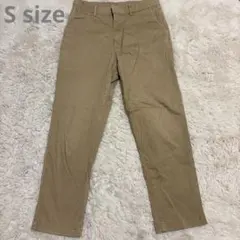 ユニクロ　ベージュ チノパン　Sサイズ