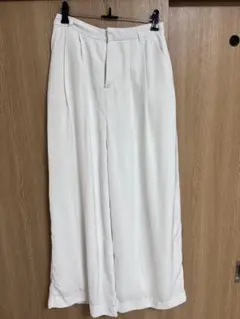 ホワイト ワイドパンツ Fサイズ