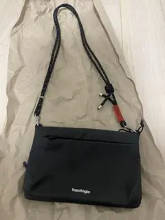 topologie ブラック サコッシュ