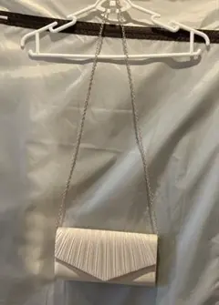 アイボリー プリーツデザイン パーティーバッグ