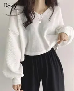 値下げ中！長袖白トップス