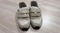 New Balance ベージュ スニーカー ベルクロ　21.0