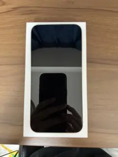 Apple iPhone 14 Plusのホワイトモデル