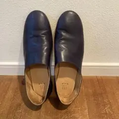 ブルー