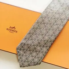 未使用級 エルメス HERMES ネクタイ シルク フランス製 チェーン柄