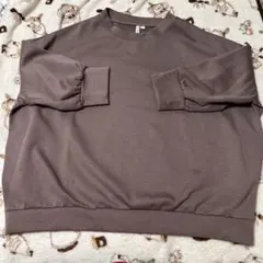 ブラウン オーバーサイズ トレーナー