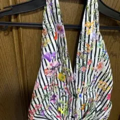 ノースリーブ花柄ストライプシャツ　ZARA 新品　値下げ