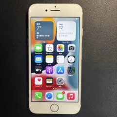 Apple iPhone 7 シルバー本体　32GB