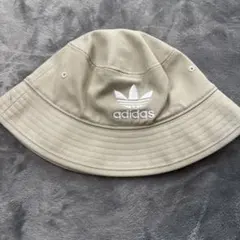 adidas ロゴハット　帽子