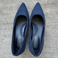 美品　ユニクロ　ネイビーブルー ポインテッドトゥパンプス 中ヒール