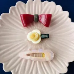 ★No.239★ ヘアピン　ヘアアクセサリー　ヘアクリップ　リボン　薔薇　バラ