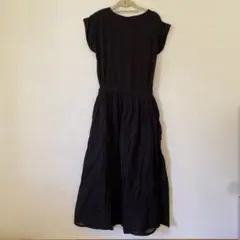 新品 アーバンリサーチ ワンピース 黒 ブラック