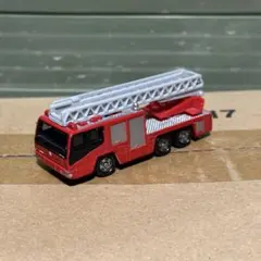 トミカ モリタスーパージャイロラダー はしご消防車