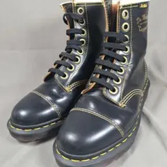 Item thumbnail for item b717579c-90a8-4e44-81a3-3e25d645cee3