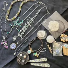 天然石を含む多彩なアクセサリーセット