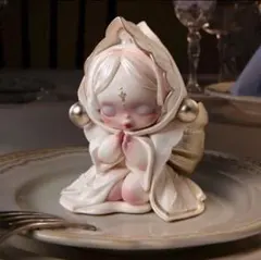 popmart skullpanda crybaby chaka