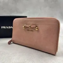 PRADA リボン レザー ラウンドファスナー 長財布 8979のサムネイル