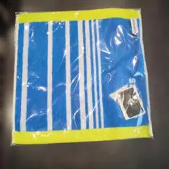 adidas ストライプタオルハンカチのサムネイル