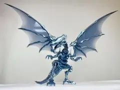 バンダイ 遊戯王 プラモデル ブルーアイズホワイトドラゴン 青眼の白龍